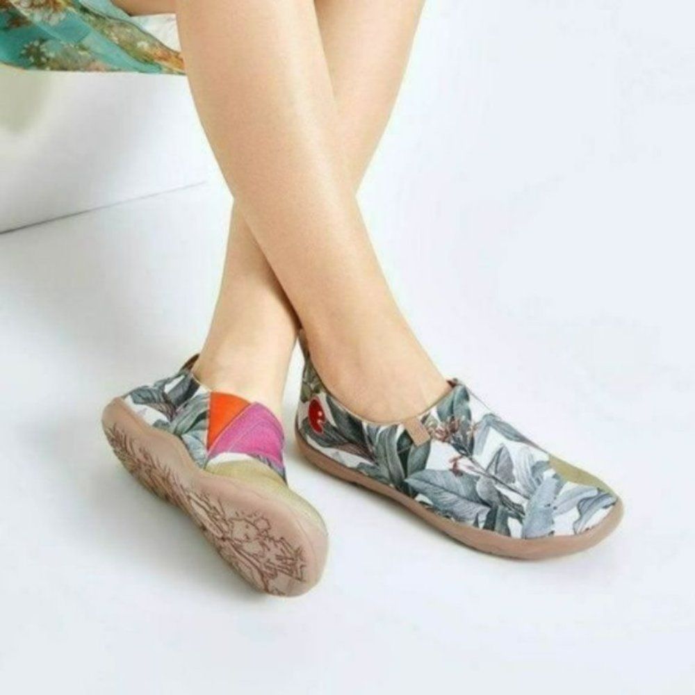 NWT UIN Slip On Shoes Canvas Comfortable Loafers Jungle - Picture 6 of 12